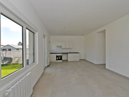 Location Maison 2 pièces 46 m2 à Saint-Quentin - Photo 2