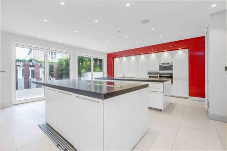 6 bedroom terraced house to rent - Photo 5