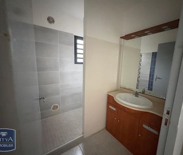 Location Maison 5 pièces 124m² LA MONTAGNE 97417 - Photo 5