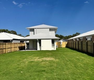 96 Rogers Street, Beachmere QLD 4510 - House For Rent - $750 | Domain - Photo 5