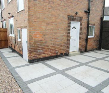 2 bedroom semi-detached house to rent - Photo 6