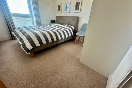 Stabler Way, POOLE - Photo 3