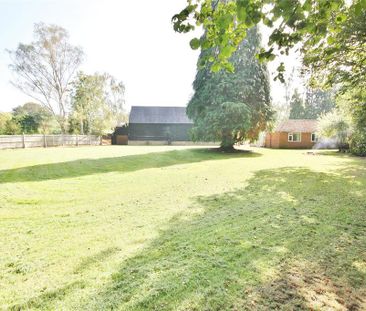 3 bedroom bungalow to rent - Photo 4