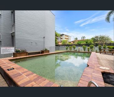 10/186 Lake Street, Cairns City, Qld 4870 - Photo 6