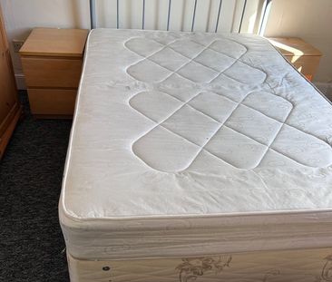 2 Bed Flat, Allison Street, G42 - Photo 6