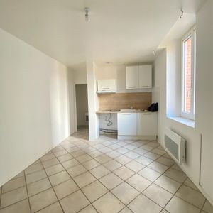 Location Appartement 2 pièces 32m² LABRUGUIERE 81290 - Photo 2