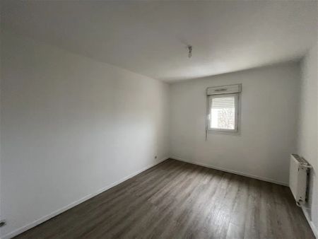 Location appartement 5 pièces - 93m² à Bollene (84500) - Photo 4