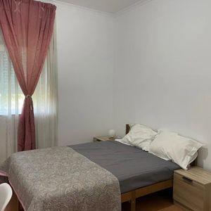 Rua General Themudo Barata, Lisbon, Lisbon 1170-259 - Photo 2