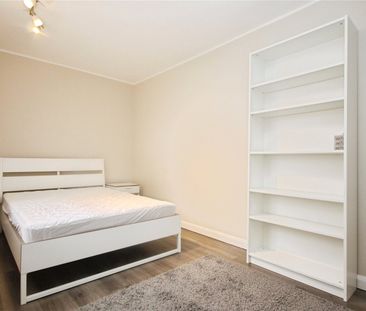 Leigham Court Road, London, SW16 3QT - Photo 3