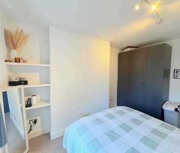 2 bedroom house to rent - Photo 1