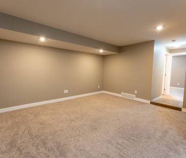 1111 Kolynchuk Link - 3 Bedroom Townhouse - Photo 1