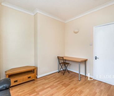 1 bedroom apartment to rent Suffolk Avenue, Southampton, SO15 - Photo 3