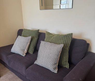 The Silvers, Broadstairs (1) Kent CT10 2PF - Photo 2