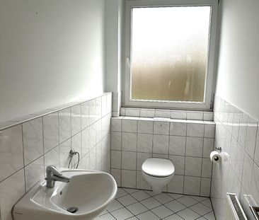Düsseldorf-Stockum: Großzügige 2,5-Zimmer-Wohnung mit Balkon und Ei... - Photo 3