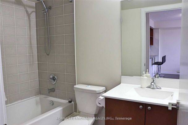 For Lease - 181 Village Green Square Unit# 811, Toronto, Ontario - Photo 1
