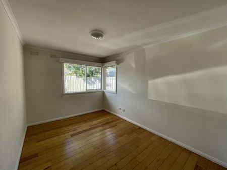 1/1 Trainor Court, Noble Park VIC 3174 - Apartment For Rent | Domain - Photo 5