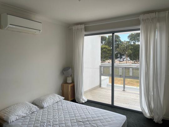 Mornington - Photo 1