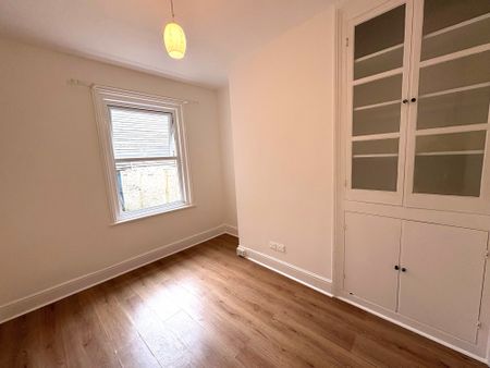 3 bed terraced house to rent in Lower South Road, St. Leonards-On-Sea, TN37 - Photo 4