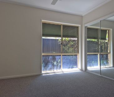 FRESHLY RENOVATED FAMILY FRIENDLY THREE BEDROOM HOME IN SORT AFTER ... - Photo 1