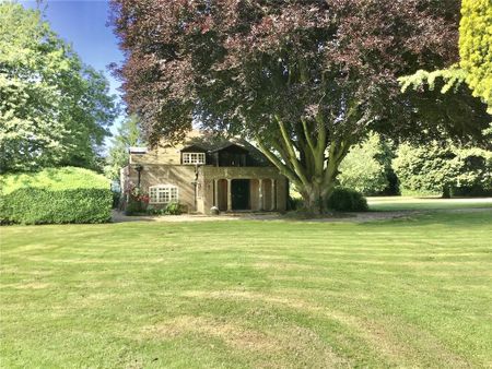 3 bedroom detached house to rent - Photo 4