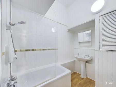 Studio to rent - Photo 5