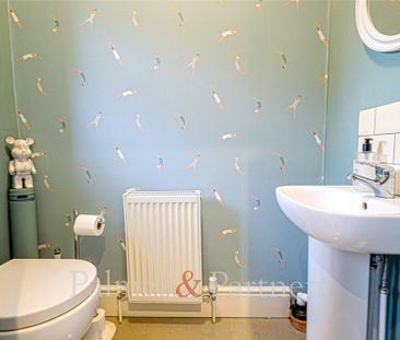 3 bedroom semi-detached house to rent - Photo 1