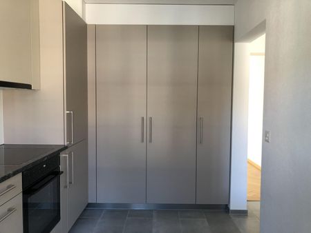 2.5 Zimmer, 3. Stock - Photo 2