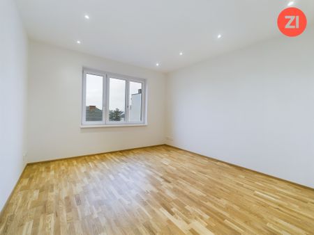 Renovierte 4- Zimmer Wohnung mit Balkon - Photo 4