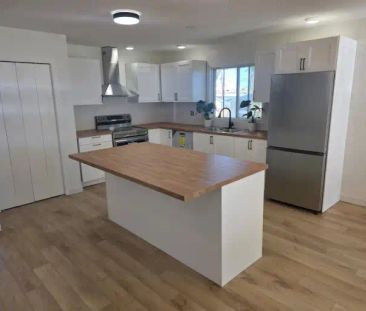 Fully Renovated 4-Bedroom Suite in Allendale - Pet Friendly! | 1042... - Photo 1