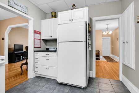 For Lease - 44 Main Street, Westport, Ontario - Photo 3