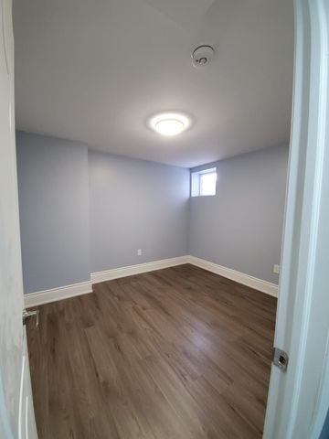 For Lease - 501 Queen Mary Drive Unit# Bsmt, Brampton, Ontario - Photo 5