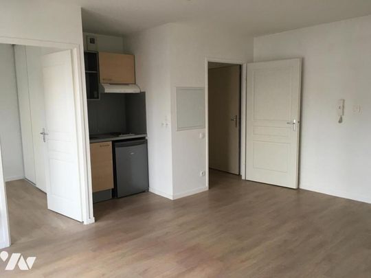 APPARTEMENT T1BIS - QUARTIER ROUTE DE RENNES - PETIT PORT - SURFACE 33 M ² - Photo 1