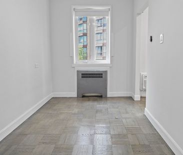 For Lease - 26 St. Joseph Street Unit# 609, Toronto, Ontario - Photo 3