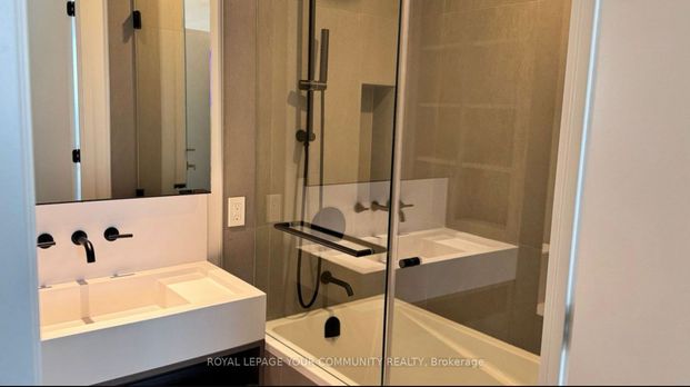 For Lease - 55 charles Street Unit# 4501, Toronto, Ontario - Photo 1