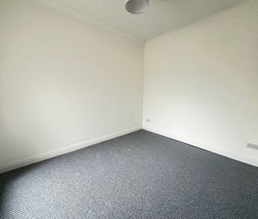 Lime Street, Swansea, SA4 - Photo 2