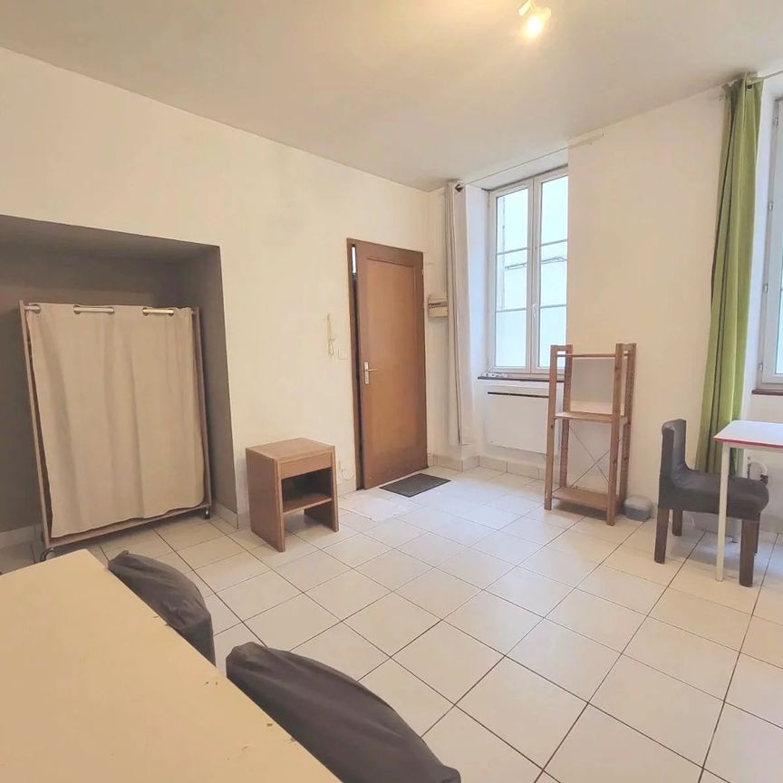 Location Appartement 1 pièce 32m² NEVERS 58000 - Photo 1
