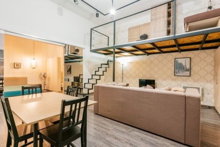 Ferenciek tere - Fotó 3