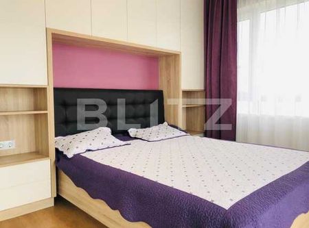 Apartament de lux, 3 camere, 70mp, terasa zona strazii Aurel Vlaicu - Photo 3