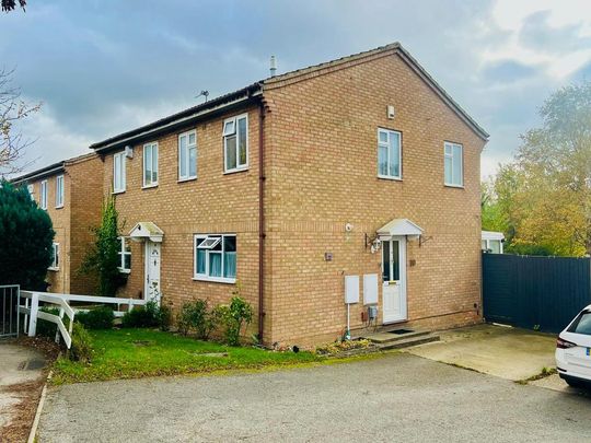 2 bedroom semi-detached house to rent - Photo 1