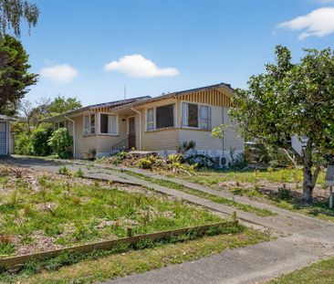 Two Bedroom House For Rent! - Photo 4