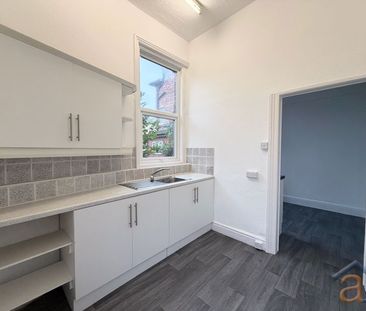 To Let – The Coach House, Crescent Road – Available Immediately - Photo 3