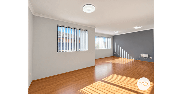 Spacious and Secure 2-Bedroom Unit in Liverpool! - Photo 1