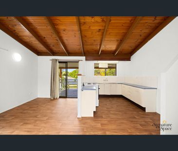 20 Laurel Street, Redbank Plains, Qld 4301 - Photo 3