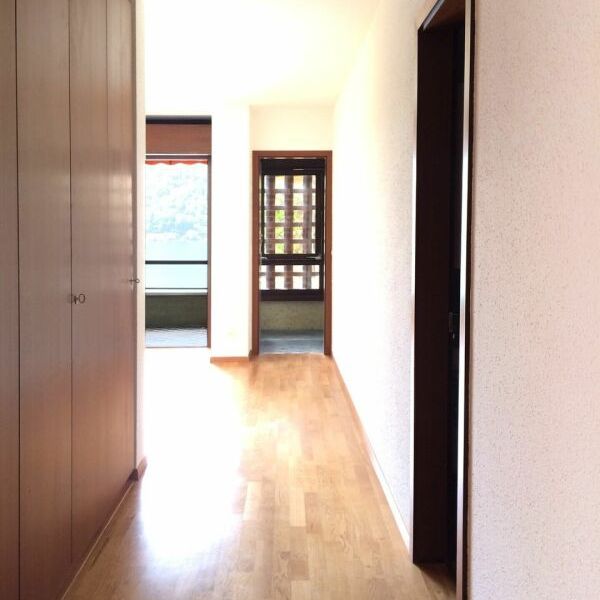 2.5 locali fronte lago con balcone - Photo 1