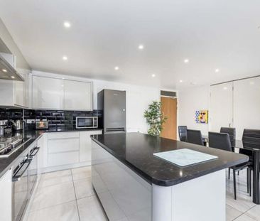 5 bedroom flat share to rent - Photo 4