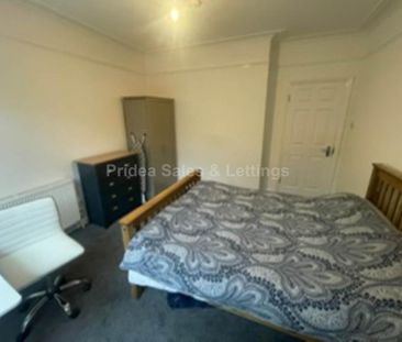 1 bedroom in a house share to rent - Photo 4