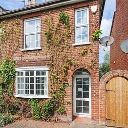 Sturry Road, Canterbury, CT1 1DA, Kent - Photo 1