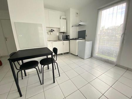 Location Appartement 1 pièce Meublé 30m² POMPONNE 77400 - Photo 3