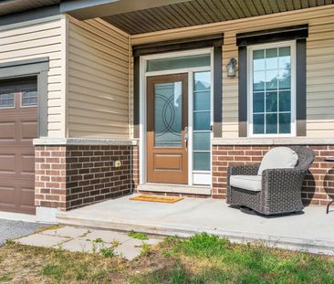 For Lease - 619 Geranium Walk, Stittsville - Munster - Richmond, On... - Photo 3
