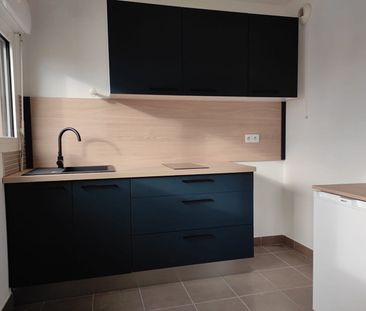 BREST Appartement type studio 35m2 4ème étage avec ascensseur - Photo 4